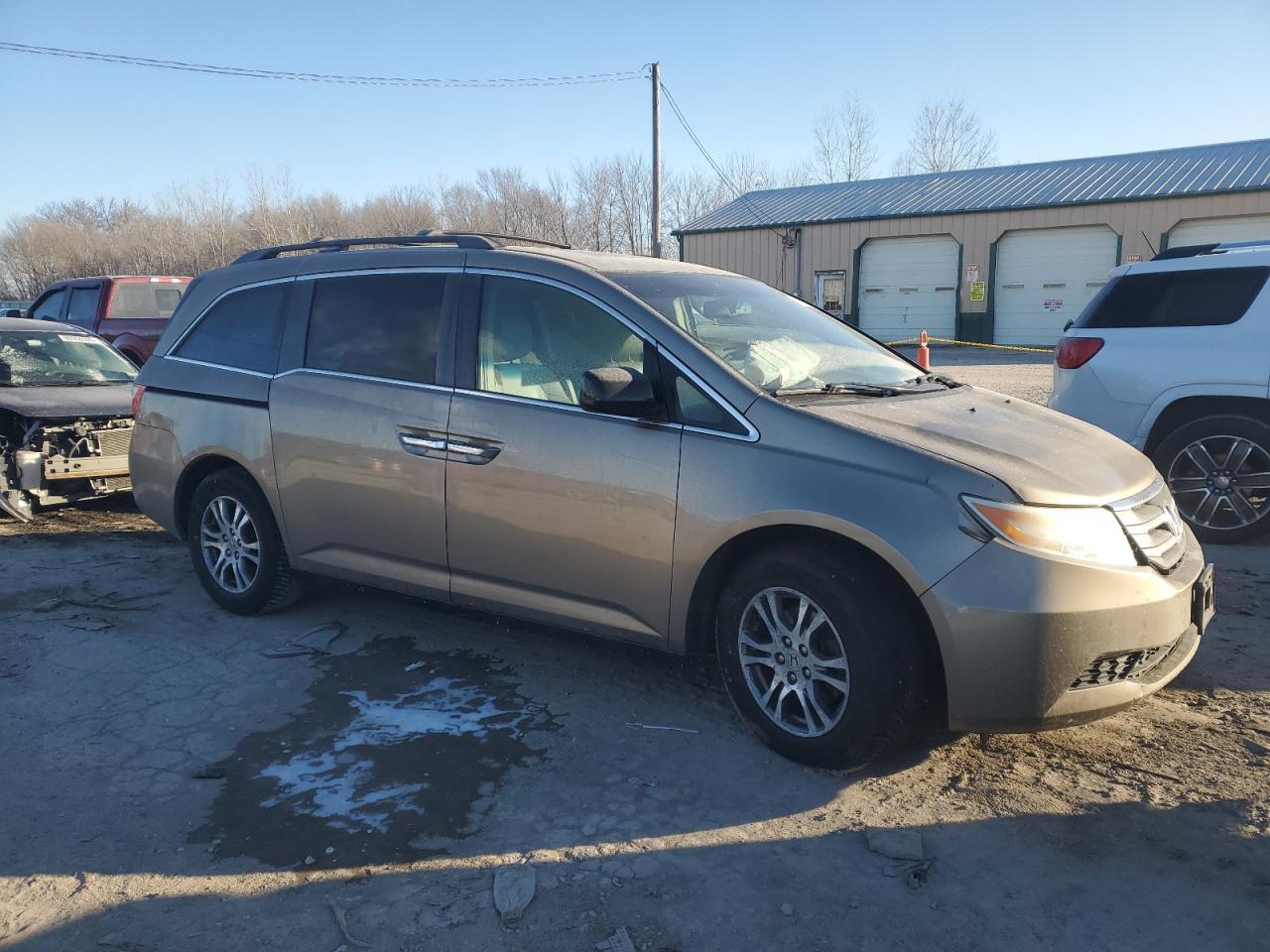2011 Honda Odyssey - Image 4