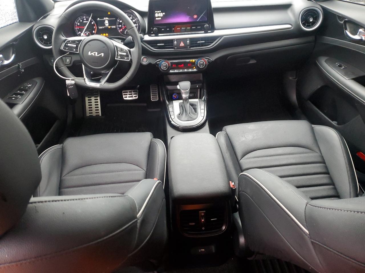 2024 Kia Forte - Image 8