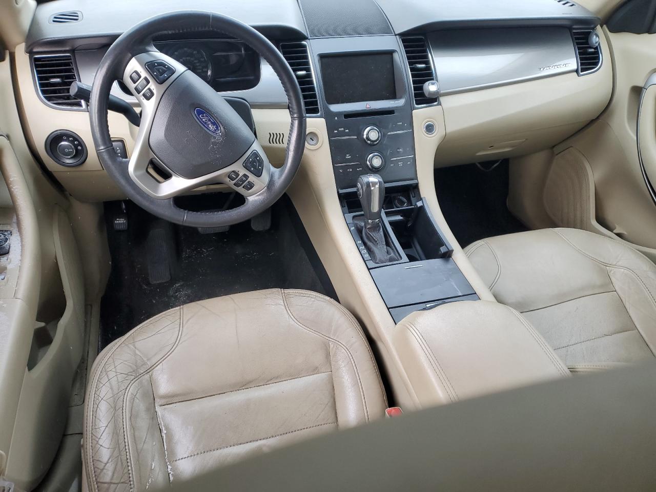 2014 Ford Taurus - Image 8