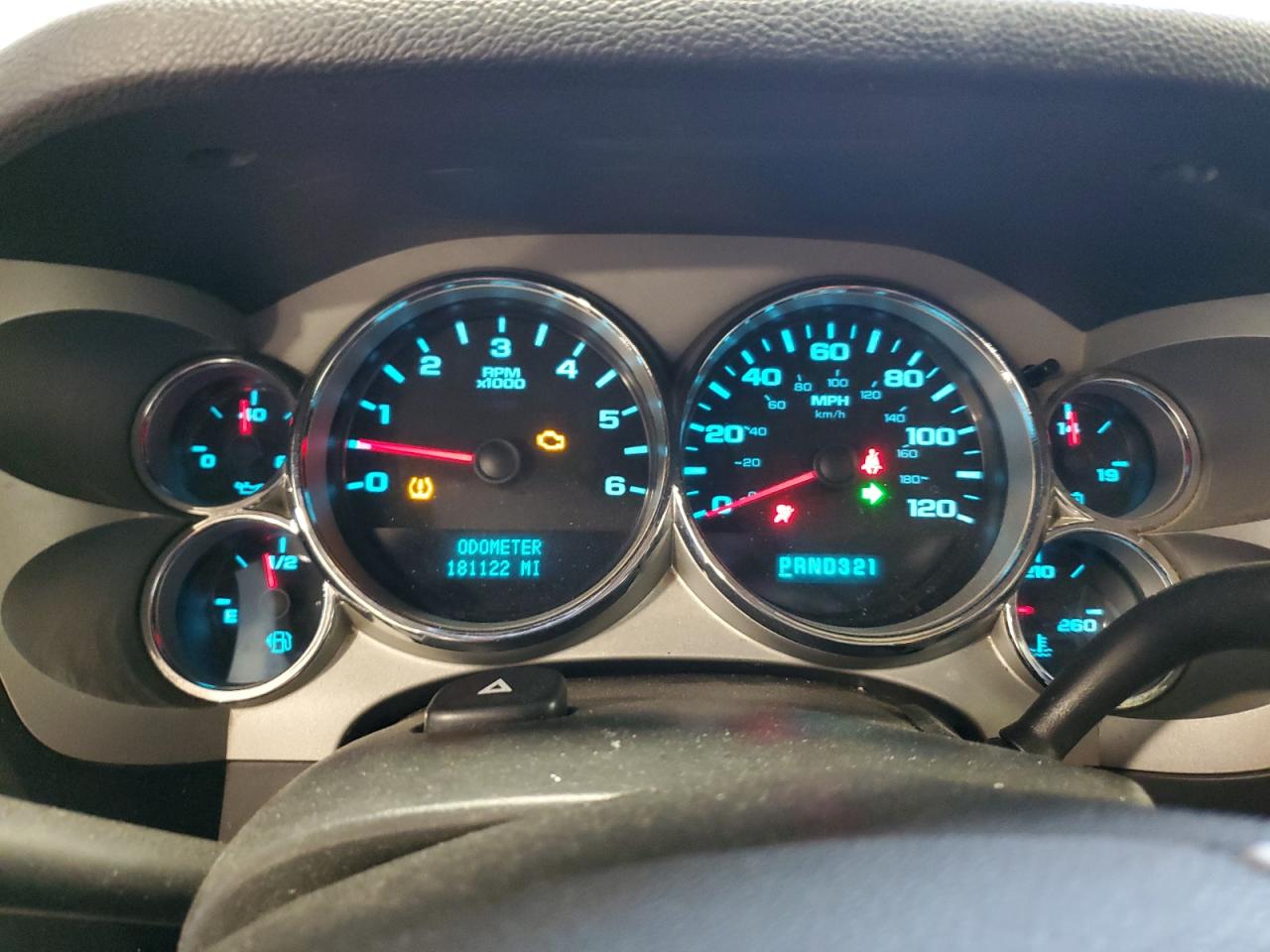 2008 Chevrolet Silverado - Image 9