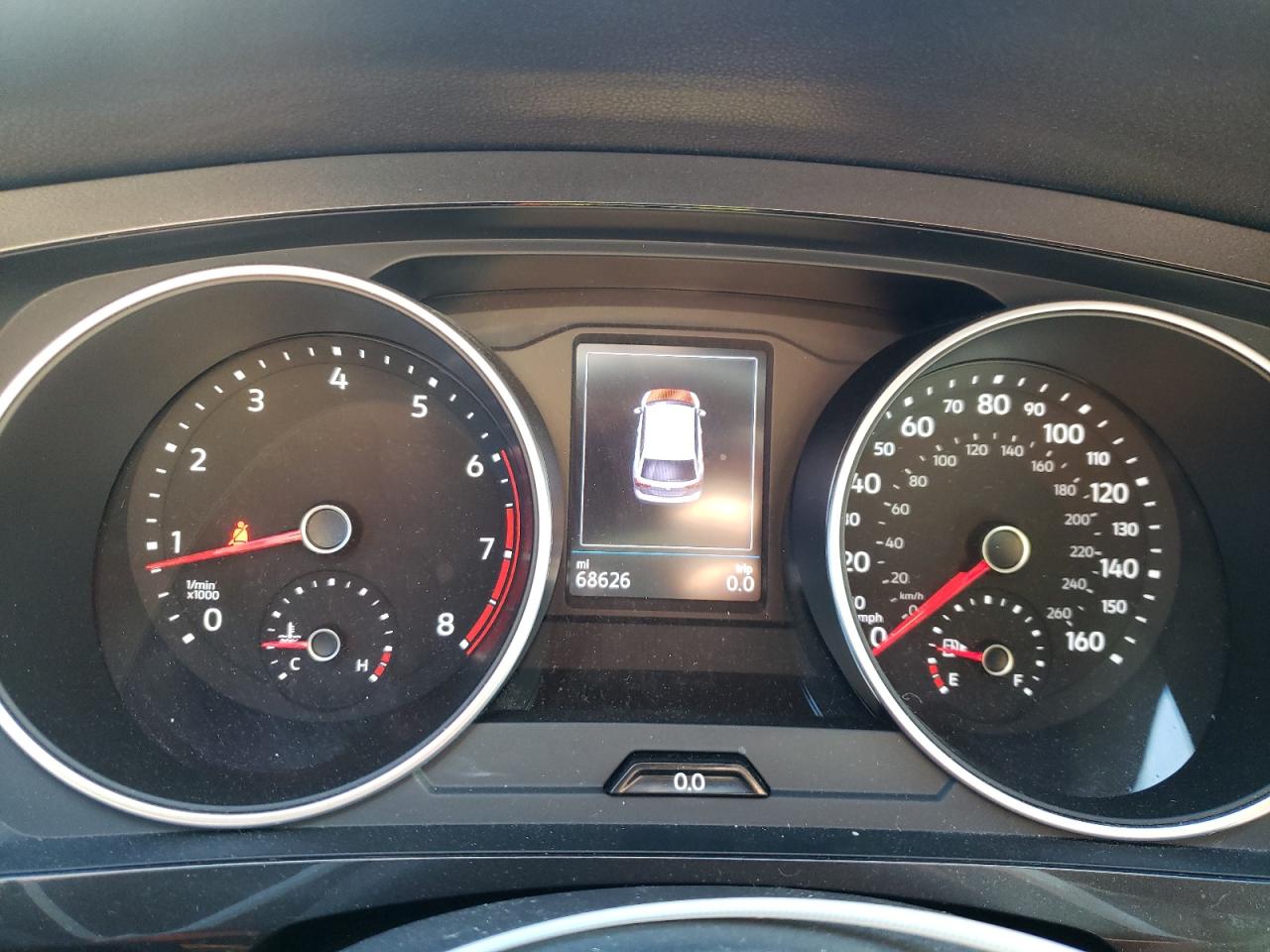 2021 Volkswagen Tiguan - Image 9