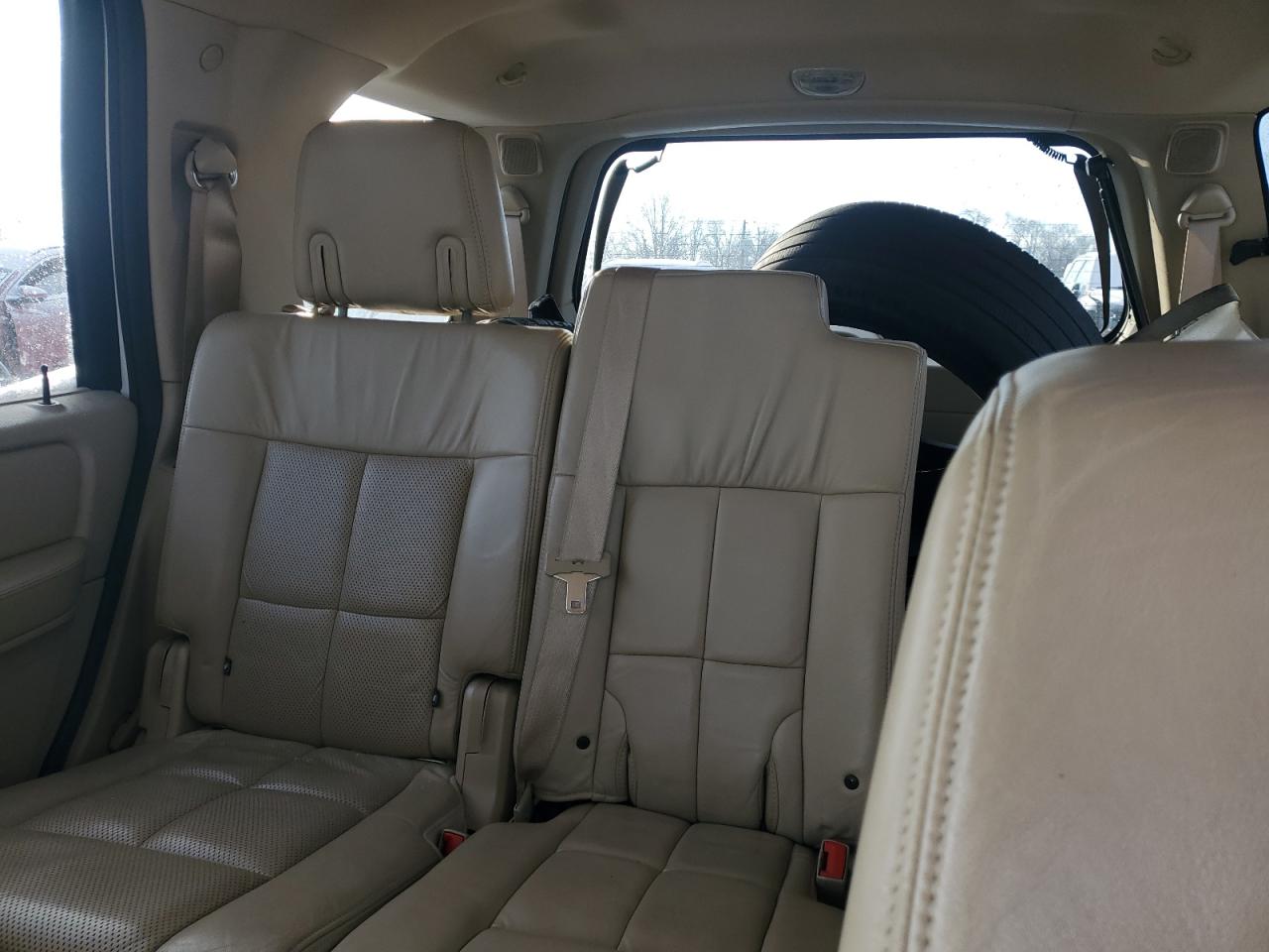 2010 Lincoln Navigator - Image 10