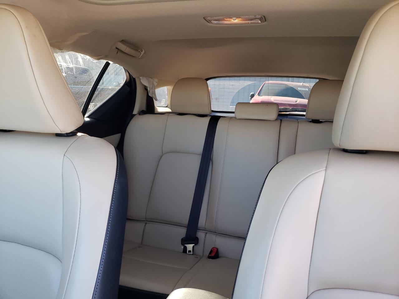 2014 Lexus CT - Image 10