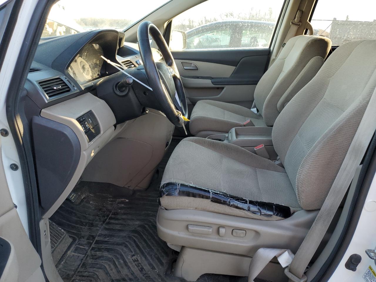2011 Honda Odyssey - Image 7
