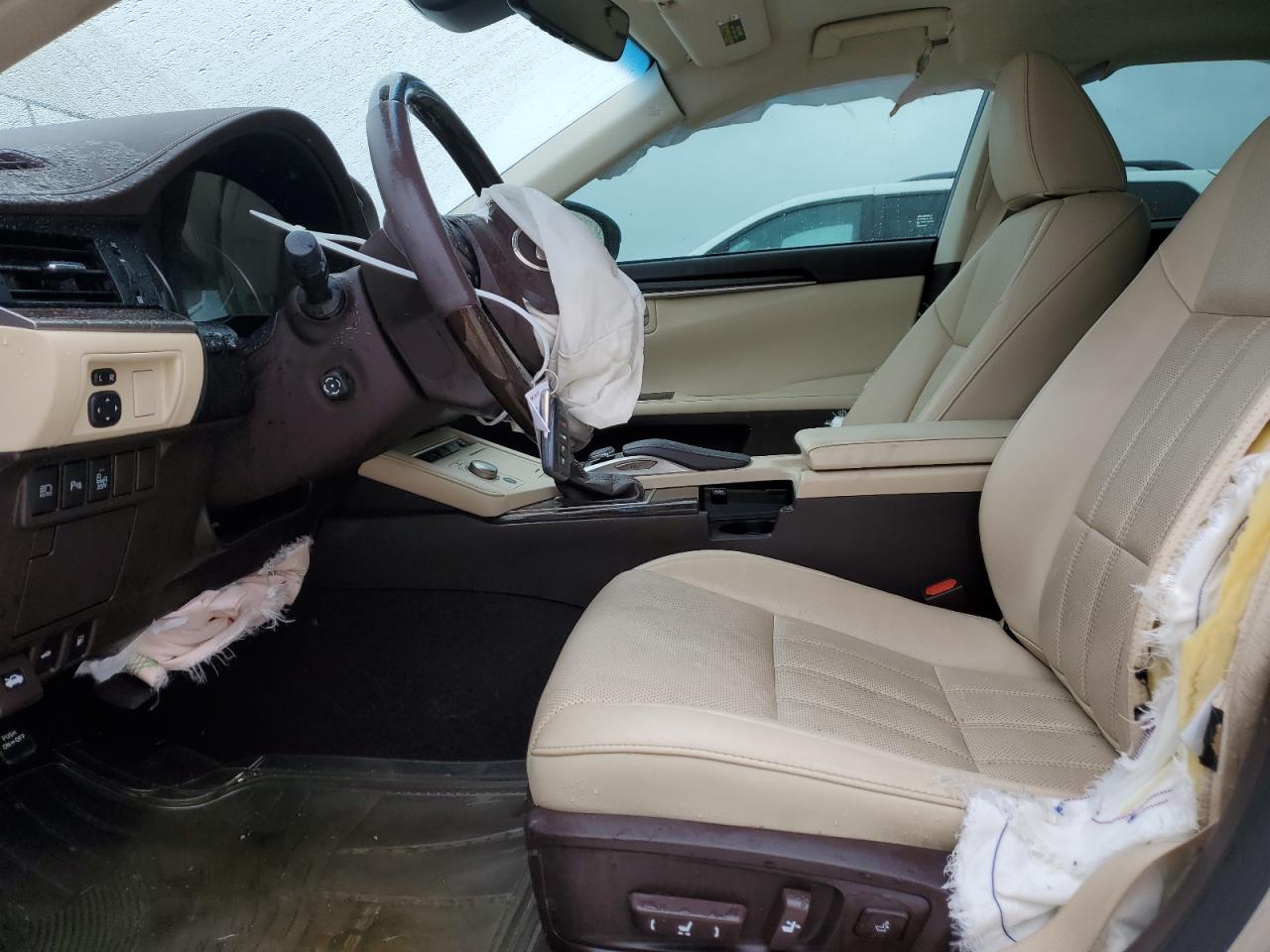 2018 Lexus ES - Image 7