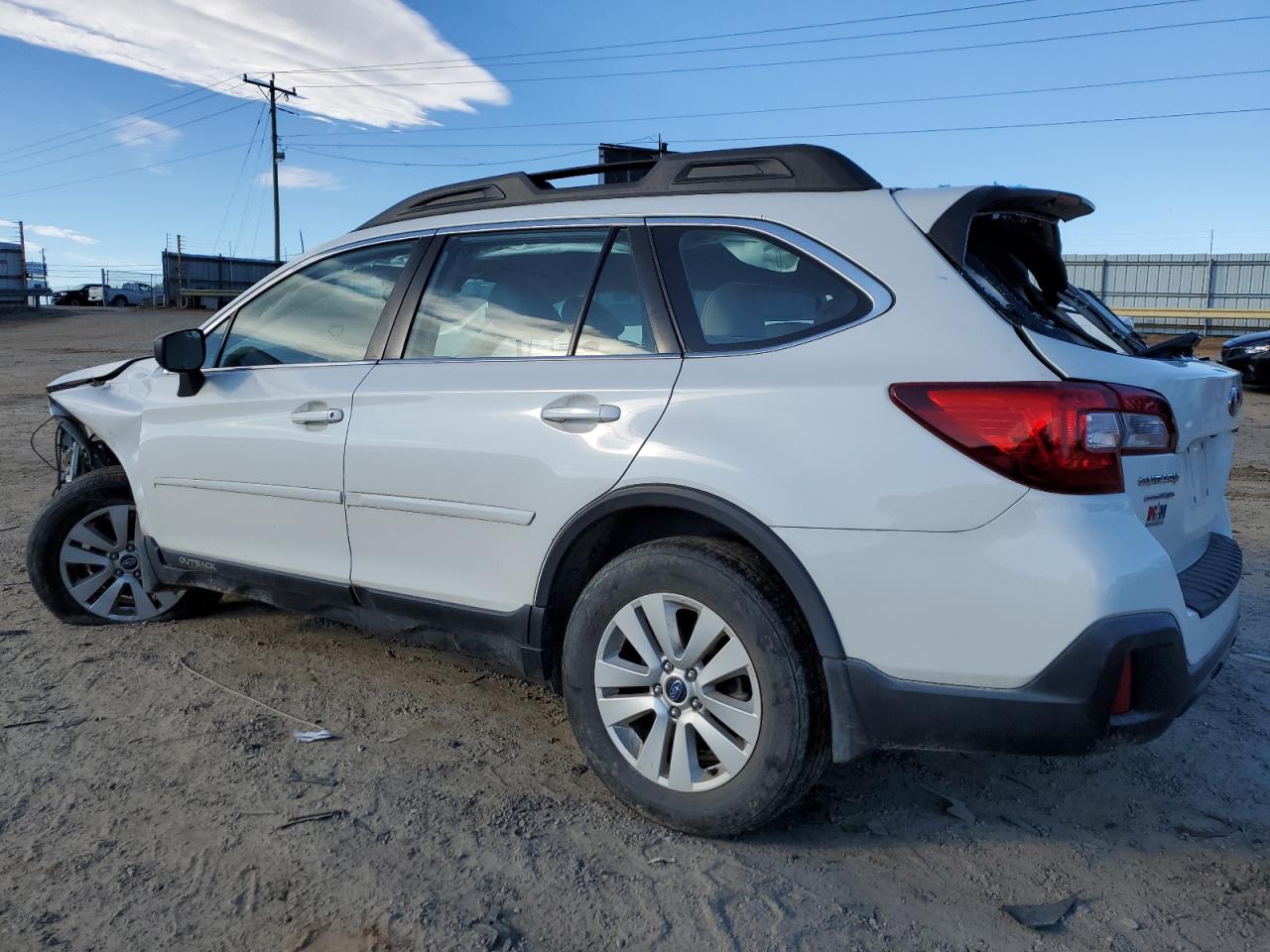 2019 Subaru Outback - Image 2