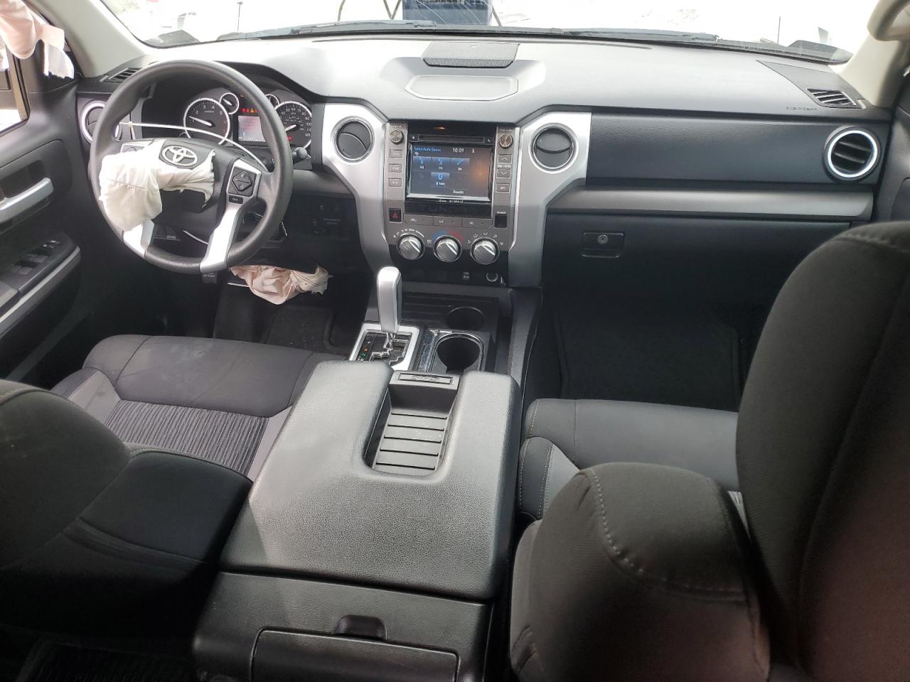 2016 Toyota Tundra - Image 8