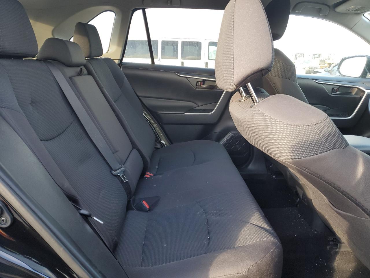 2T3G1RFV8RW422111 TOYOTA RAV4 2024
