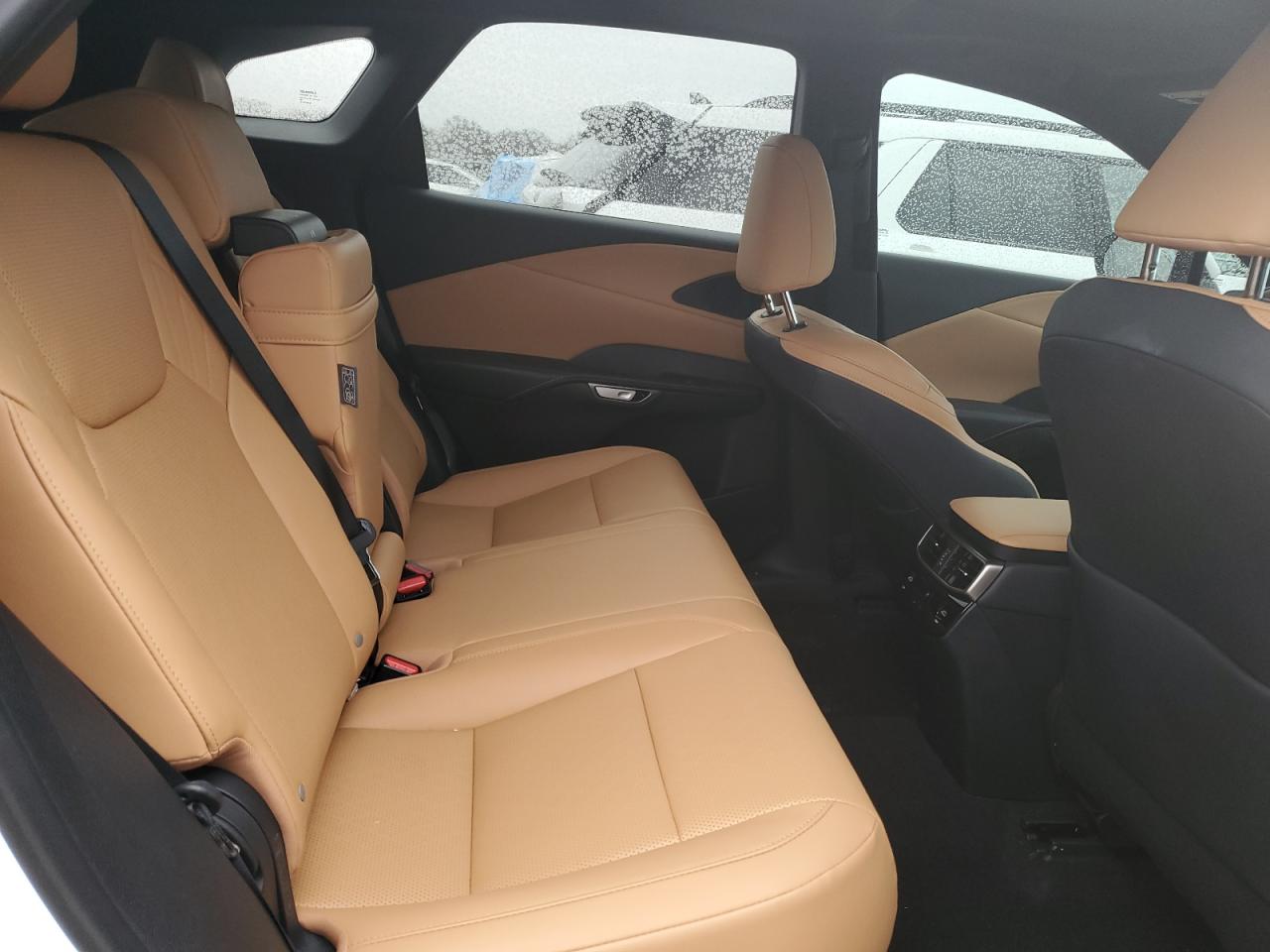 2024 Lexus RX - Image 11