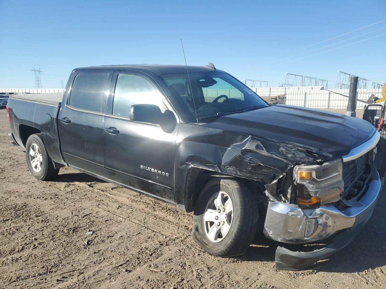 2016 Chevrolet Silverado - Image 4