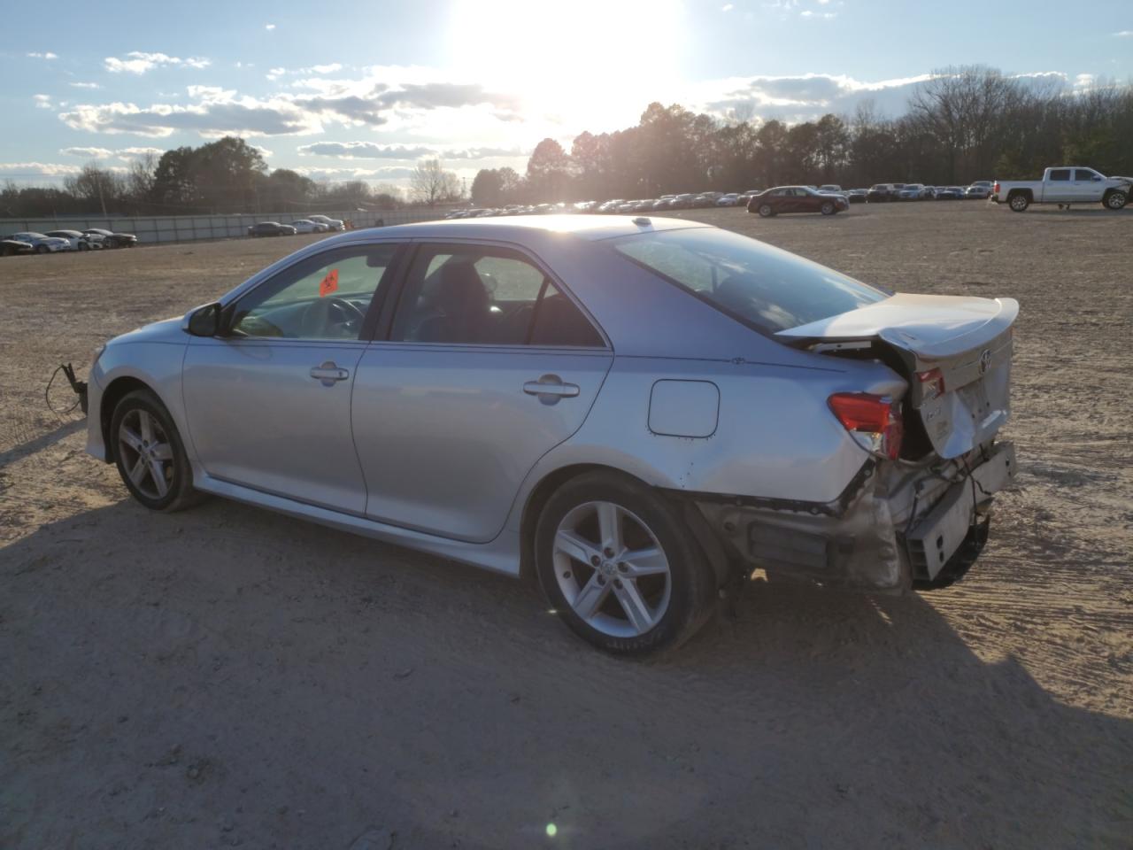 2014 Toyota Camry - Image 2