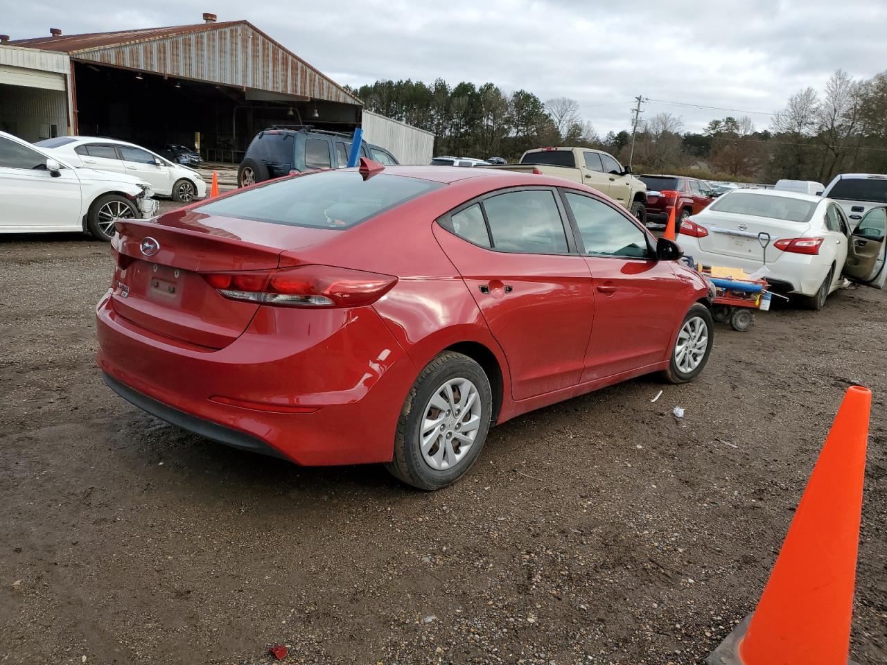 2017 Hyundai Elantra - Image 3