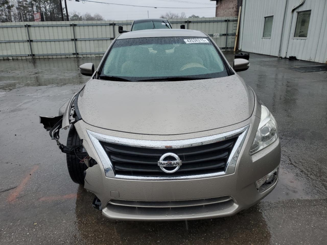 2014 Nissan Altima - Image 5