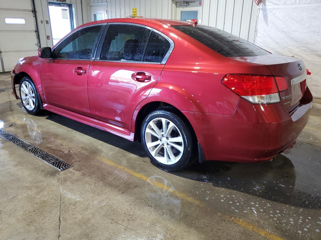 2014 Subaru Legacy - Image 2