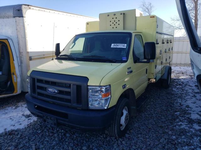 2019 Ford Econoline E450 Super Duty Cutaway Van