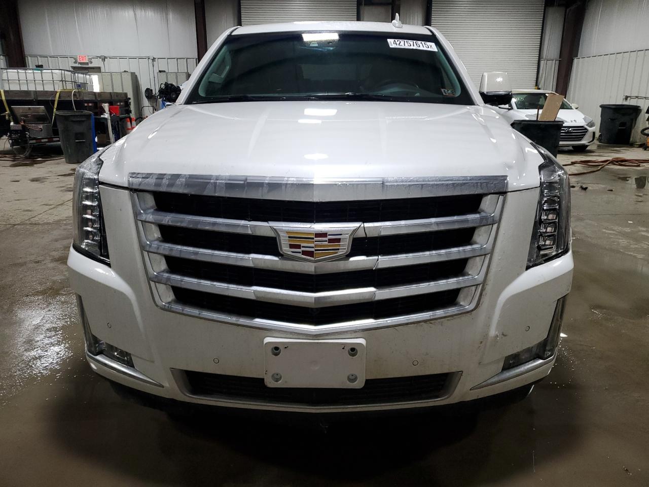 2017 Cadillac Escalade - Image 5