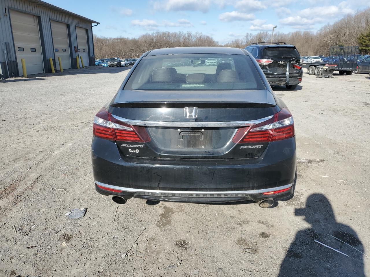 2016 Honda Accord - Image 6
