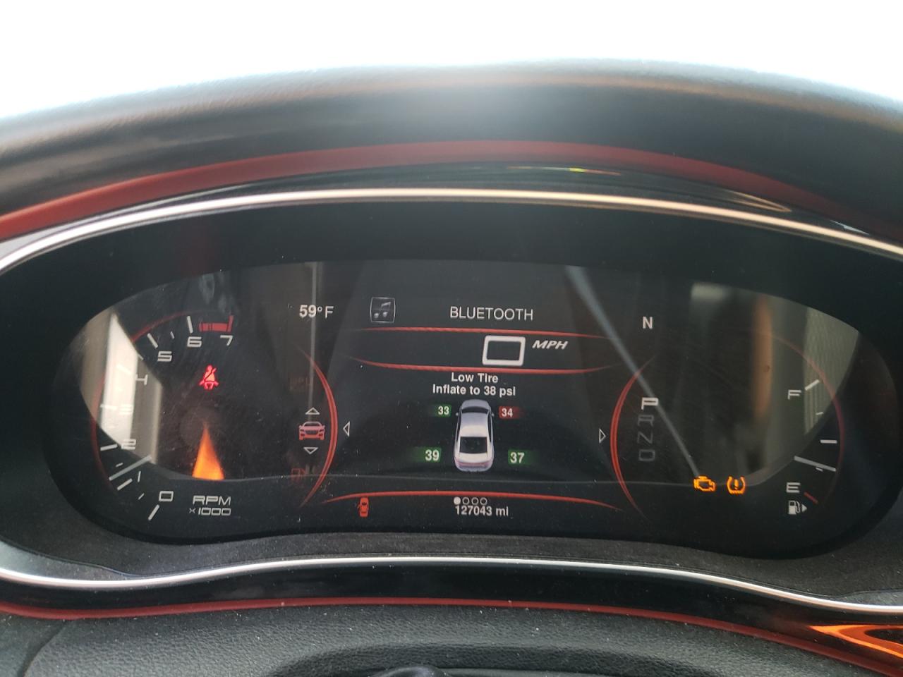 2016 Dodge Dart - Image 9
