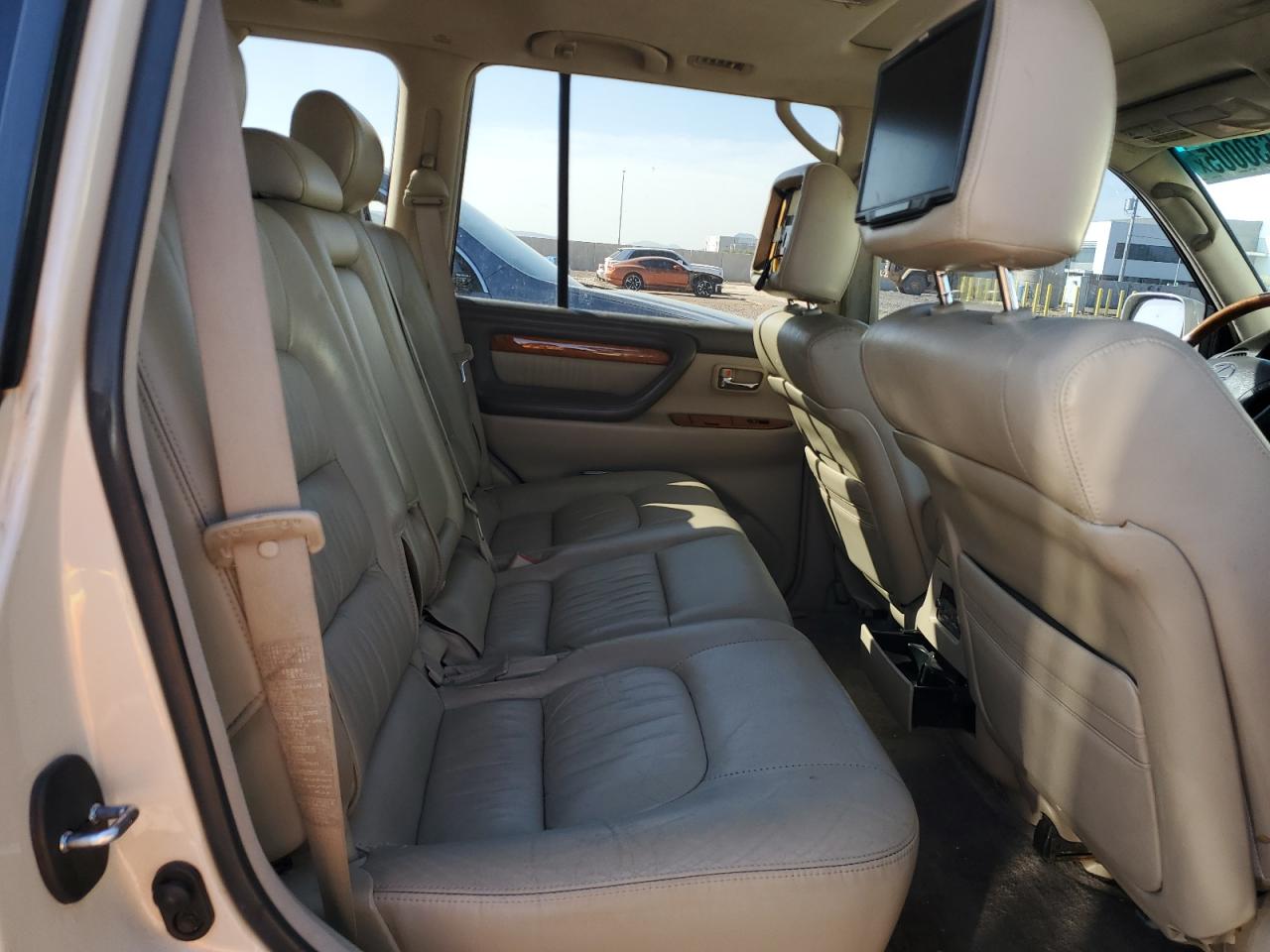 2006 Lexus Lx 470 VIN: JTJHT00W464013203 Lot: 43630005