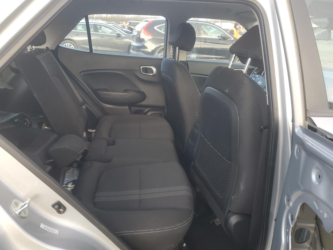 2021 Hyundai Venue - Image 11