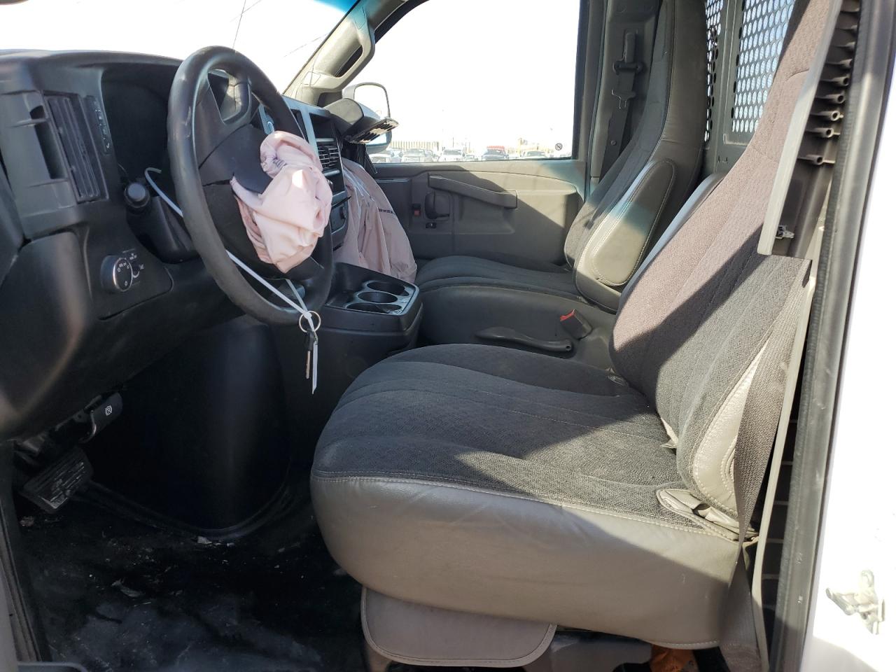 1GCWGAFG6J1906133 CHEVROLET EXPRESS 2018