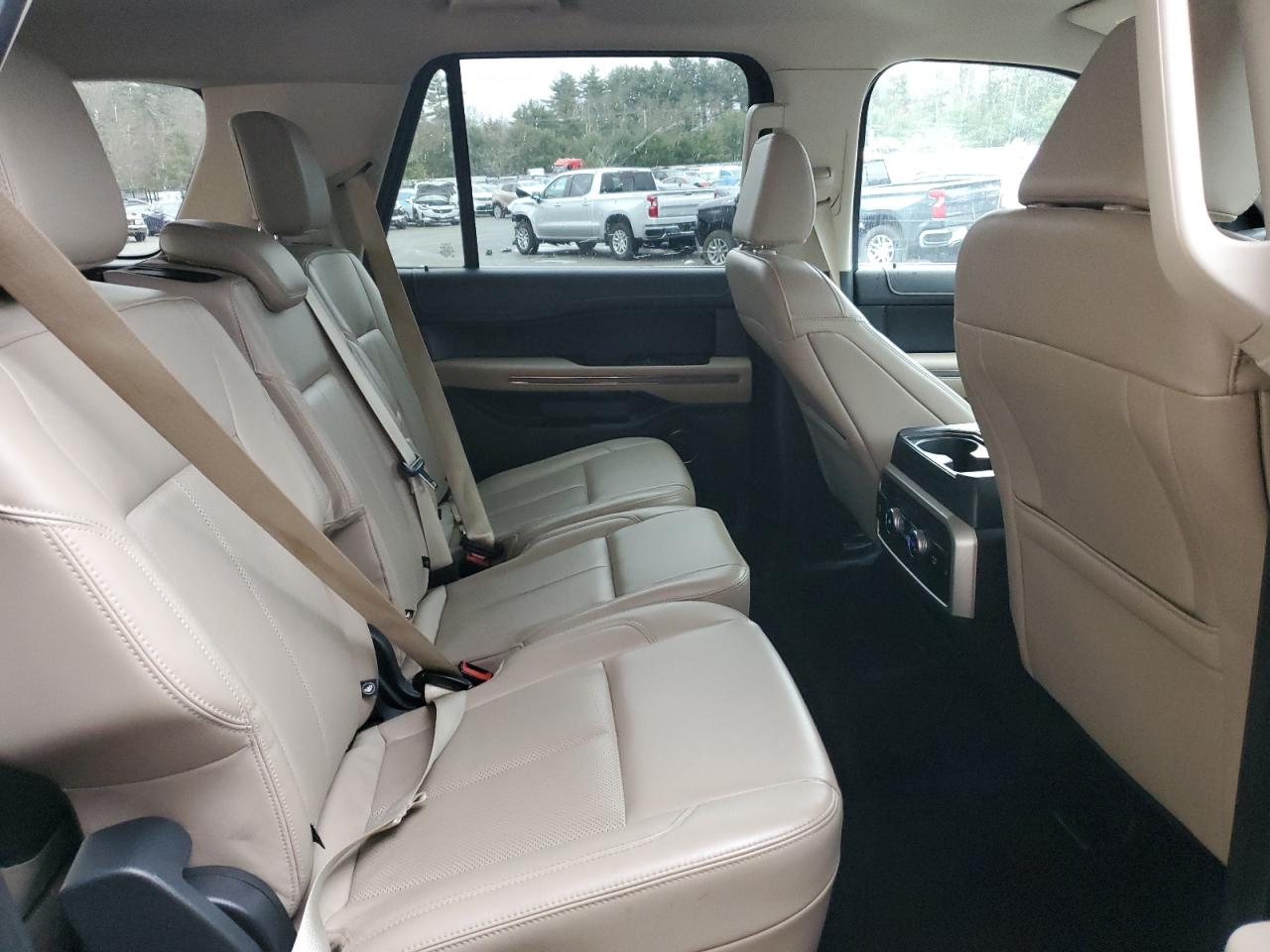 2023 Ford Expedition - Image 11