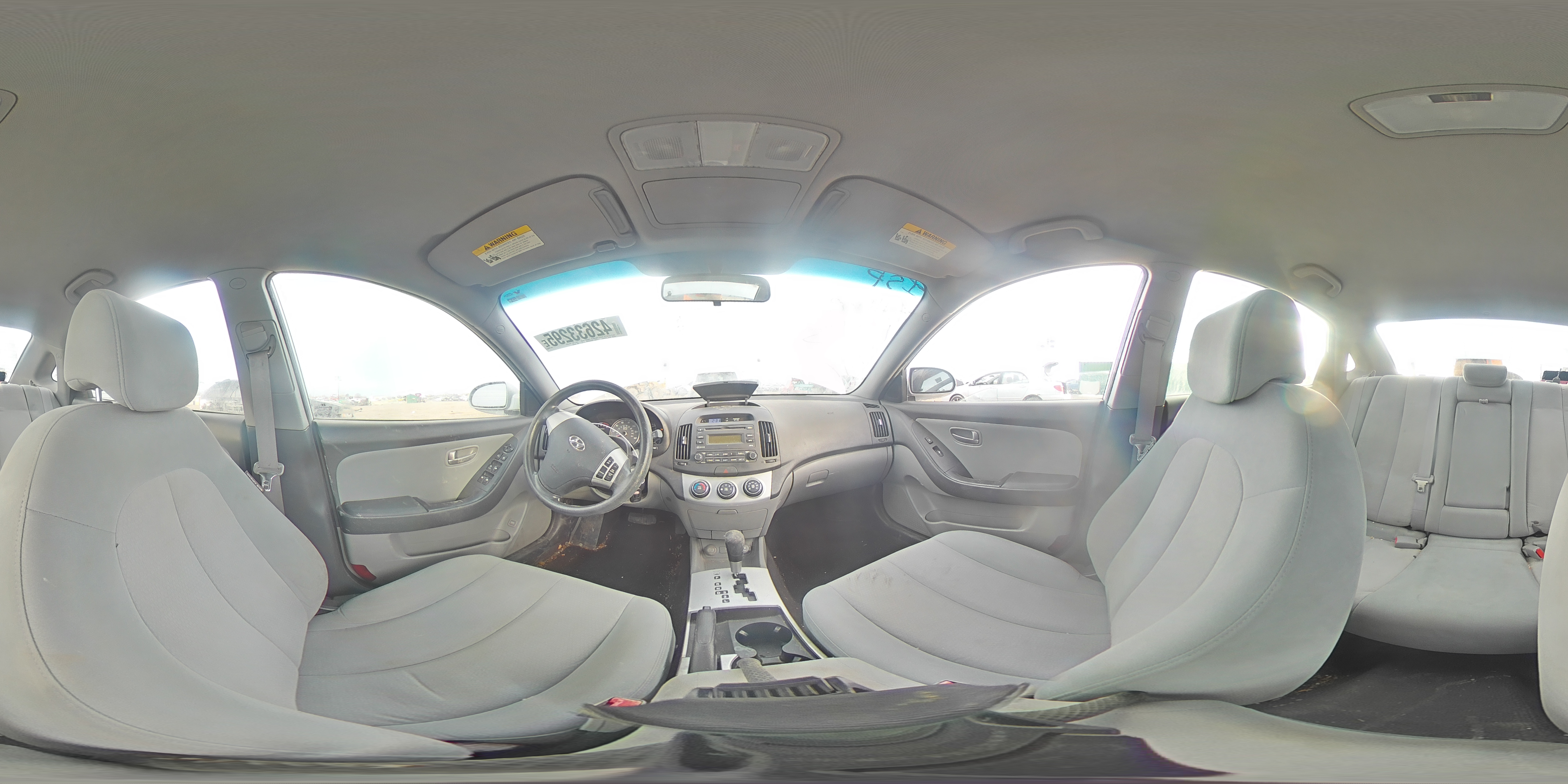 2008 Hyundai Elantra - Image 13