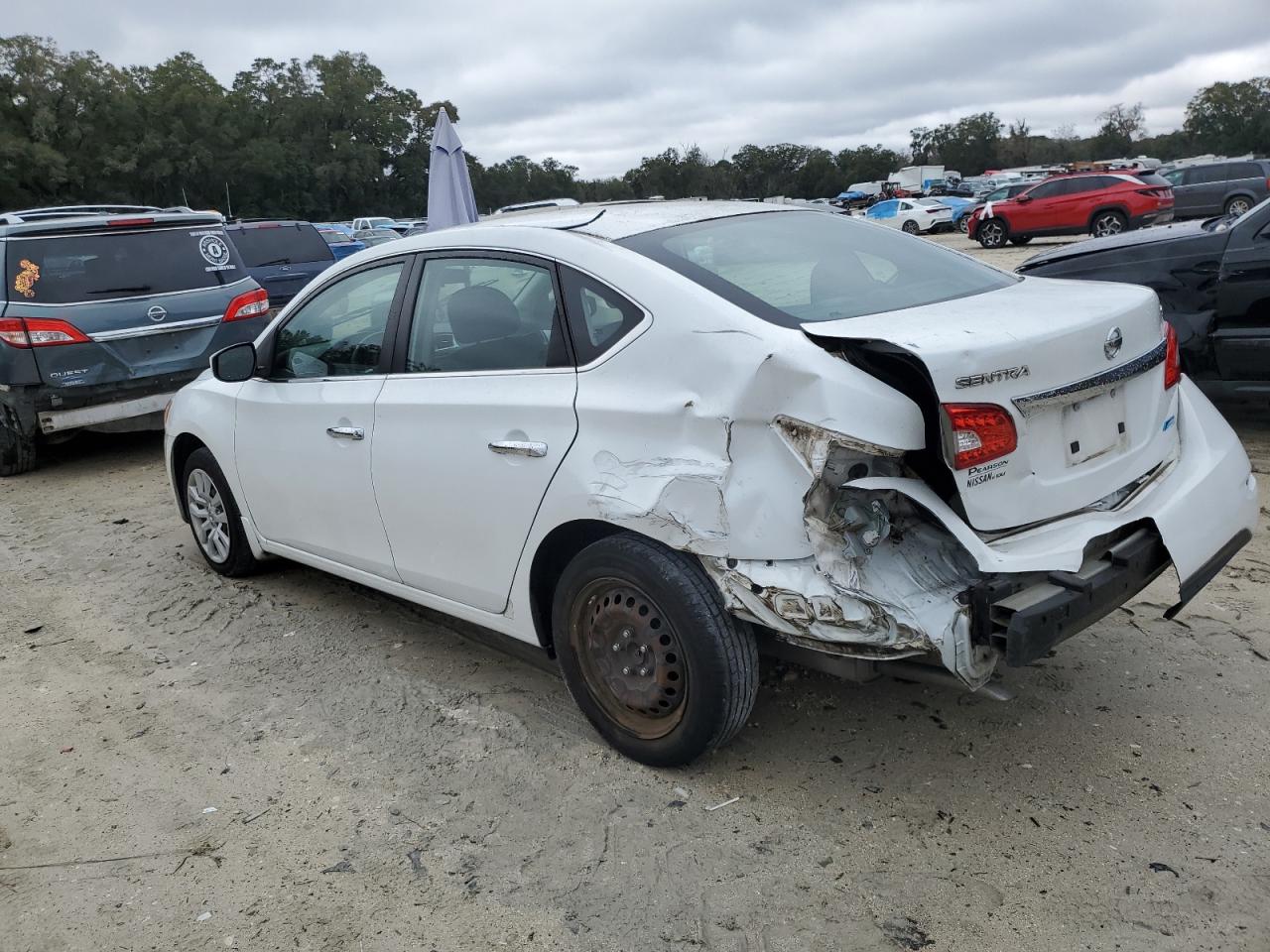 2014 Nissan Sentra - Image 2