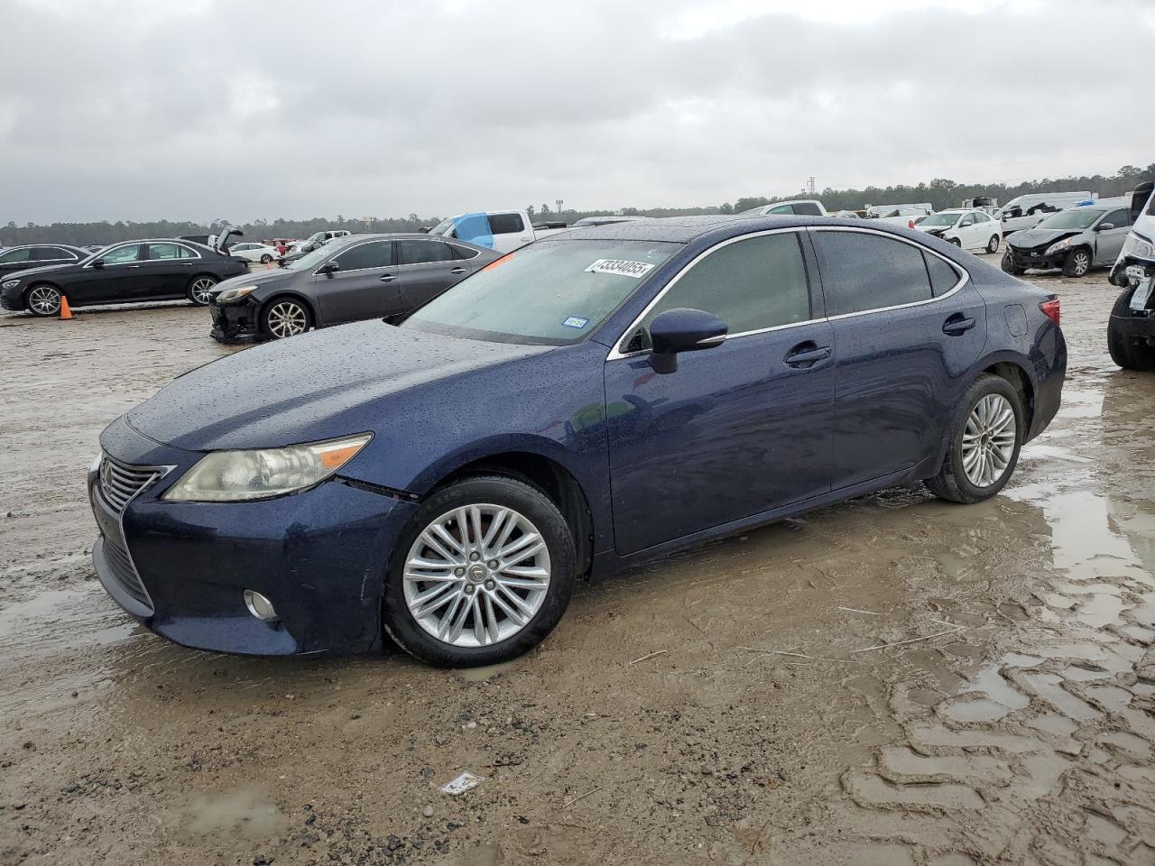 2013 Lexus ES - Image 1