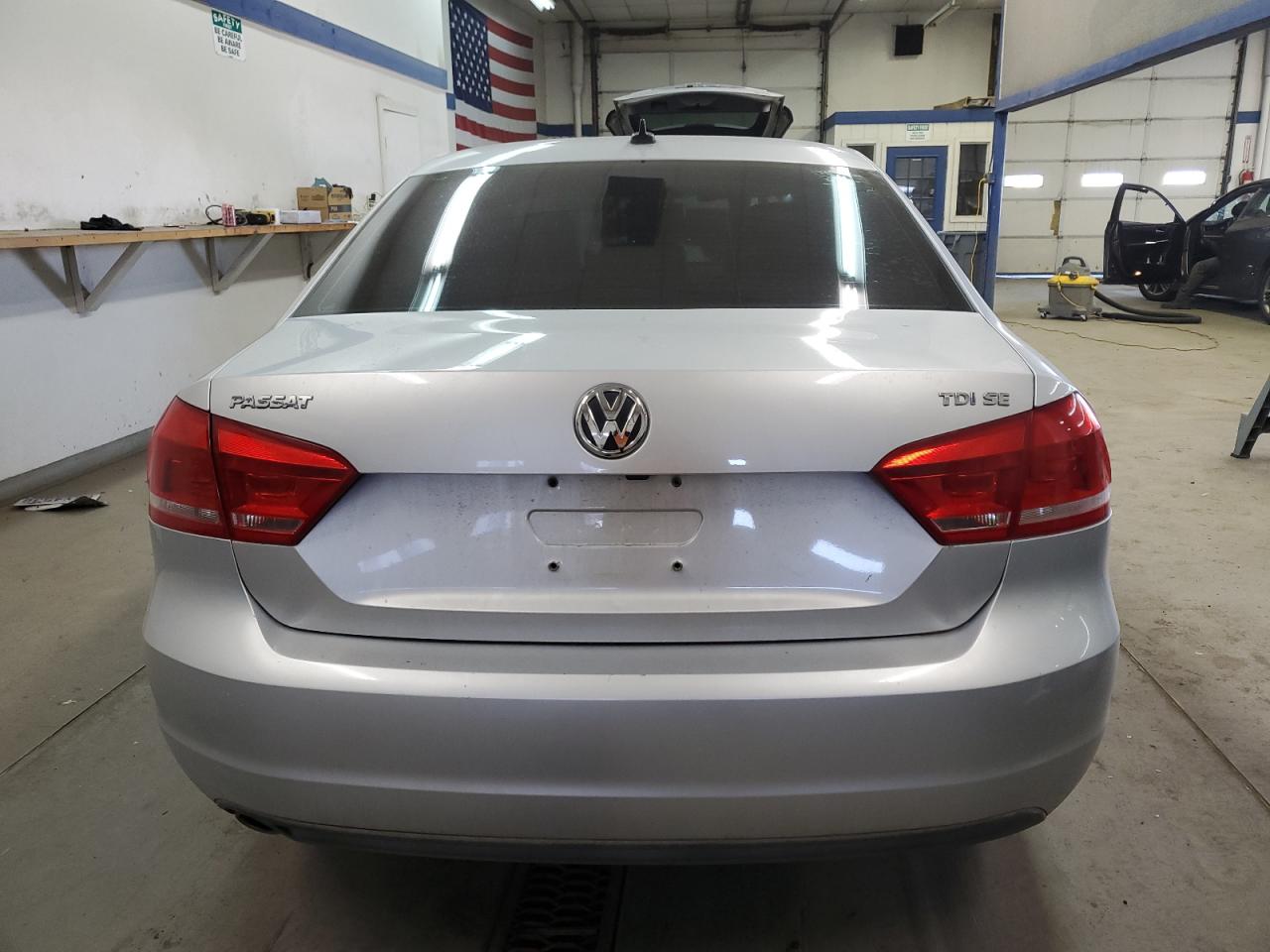 VIN 1VWBN7A3XEC120550 2014 VOLKSWAGEN PASSAT no.6