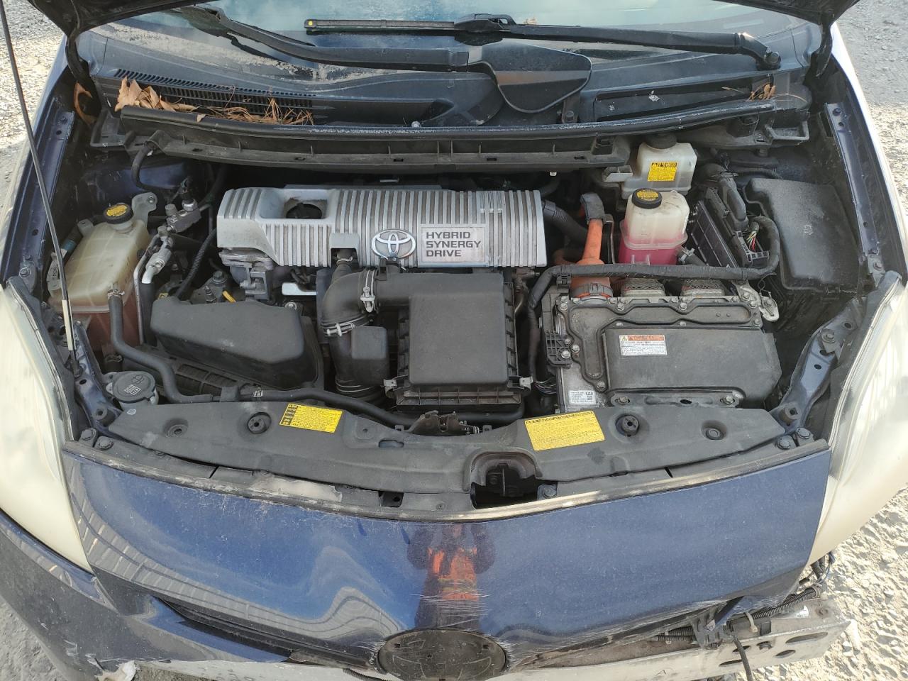 2014 Toyota Prius - Image 12