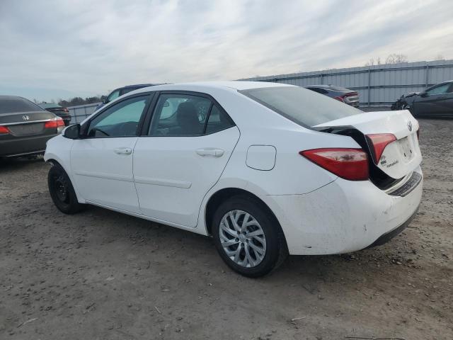 Sedans TOYOTA COROLLA 2017 Biały