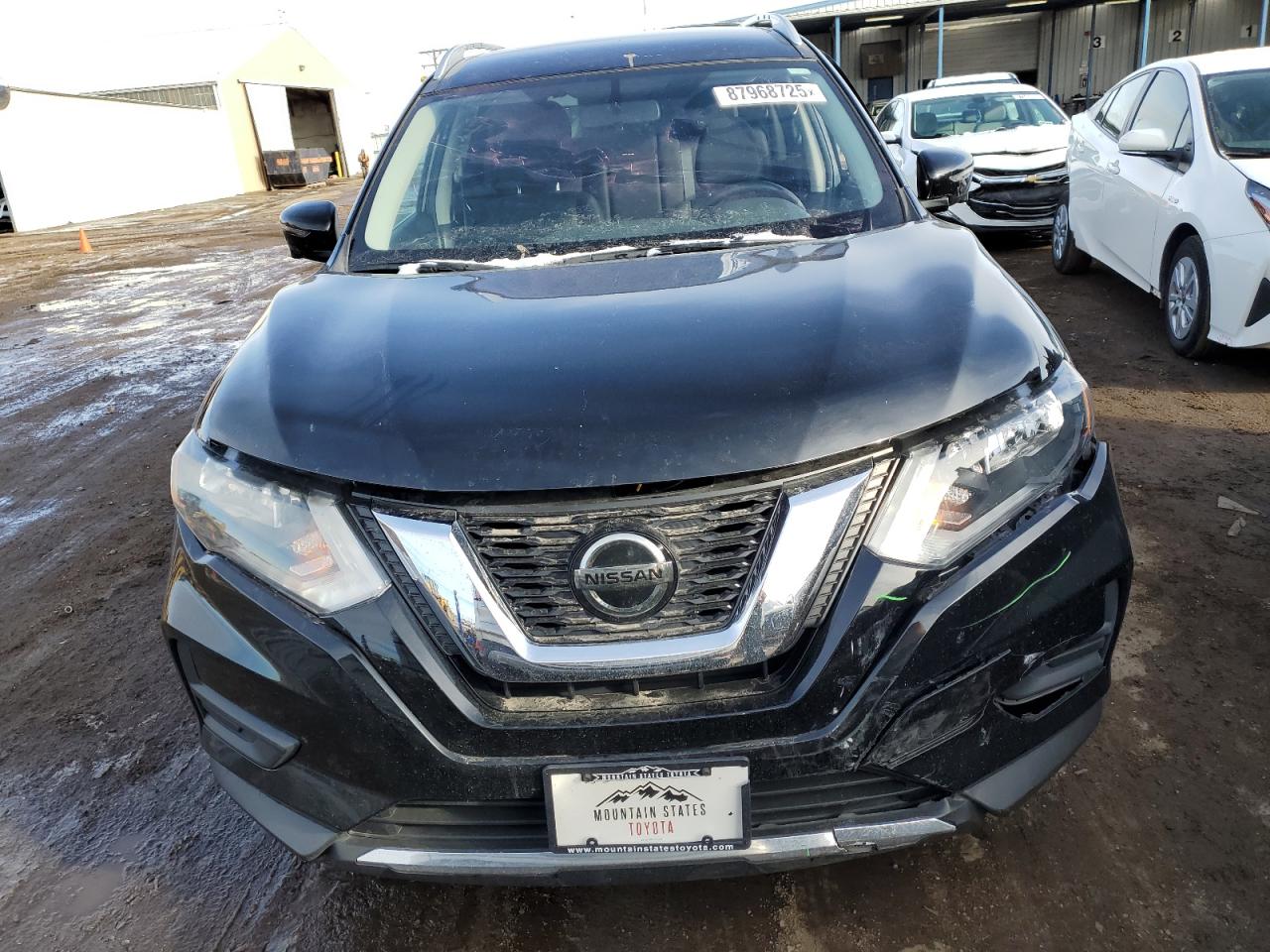 KNMAT2MV3JP620783 NISSAN ROGUE 2018