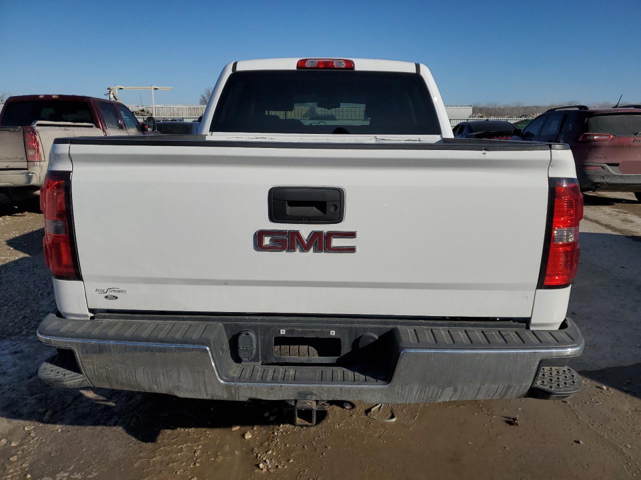 2014 GMC Sierra - Image 6