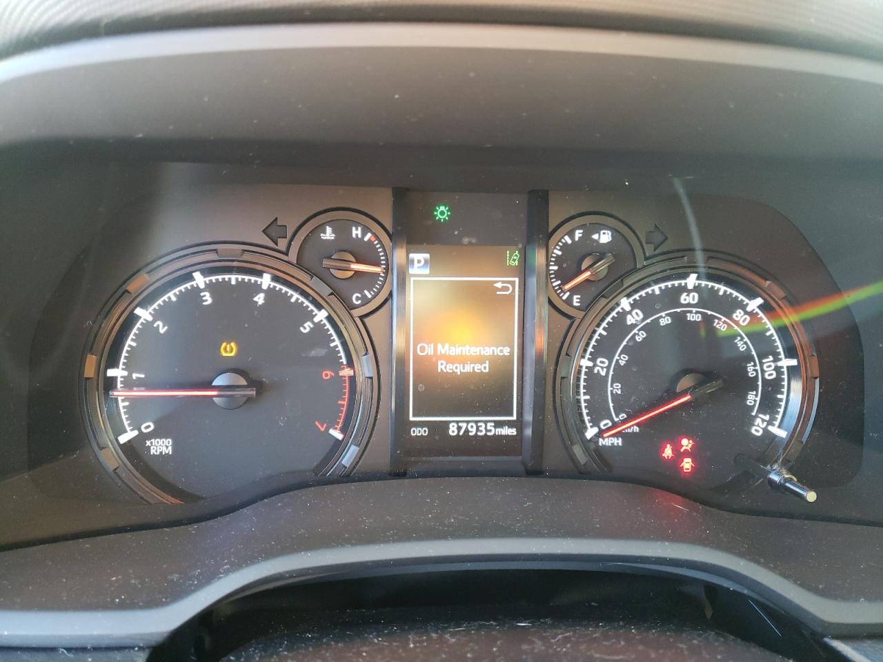 2020 Toyota 4Runner - Image 9