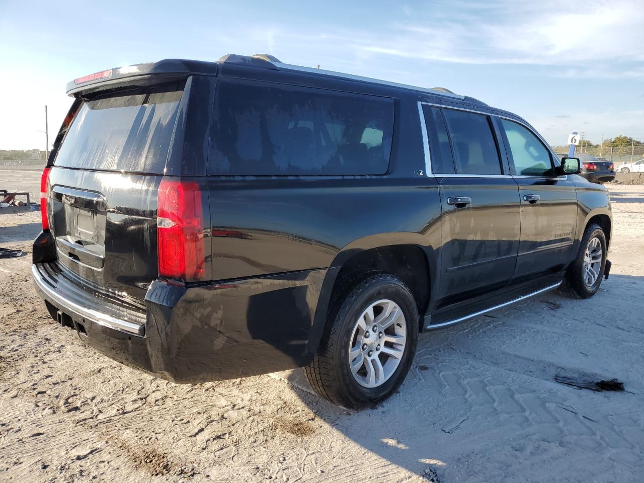 2015 Chevrolet Suburban - Image 3
