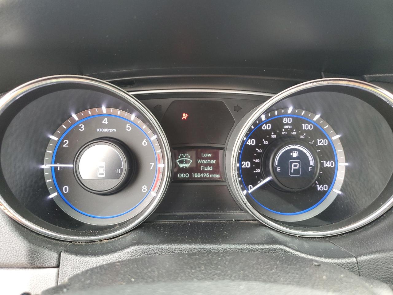 2013 Hyundai Sonata - Image 9