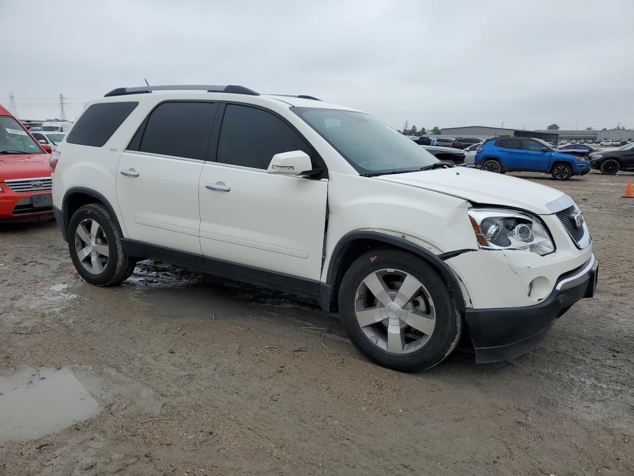2011 GMC Acadia - Image 4