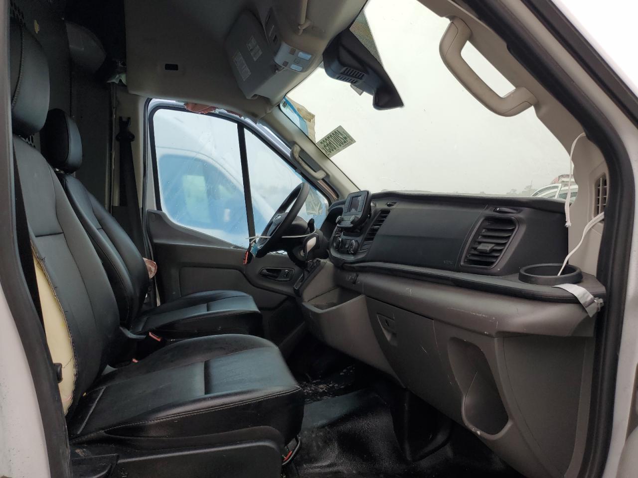 2023 Ford Transit - Image 5