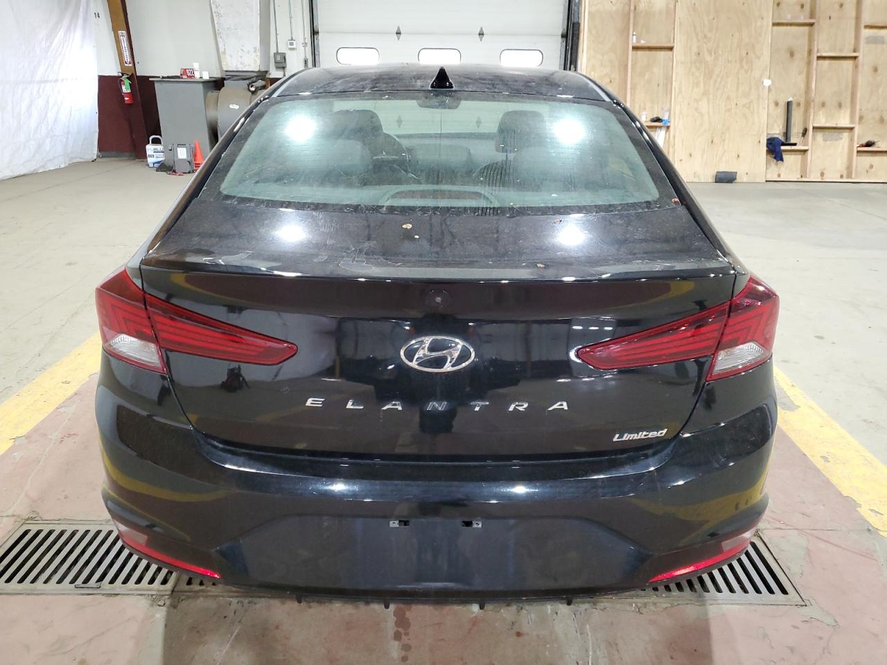 2020 Hyundai Elantra - Image 6