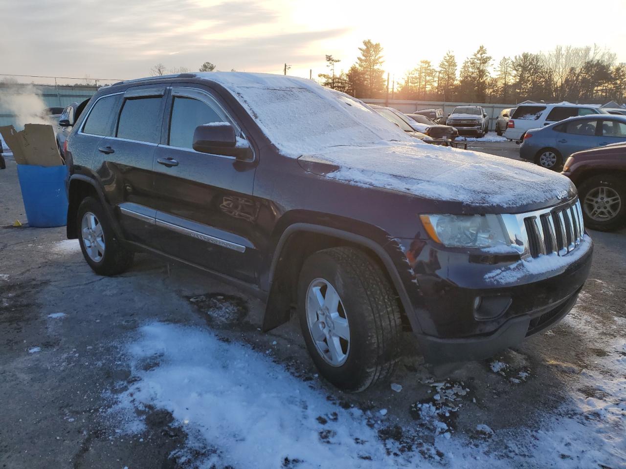 2012 Jeep Grand Cherokee - Image 4