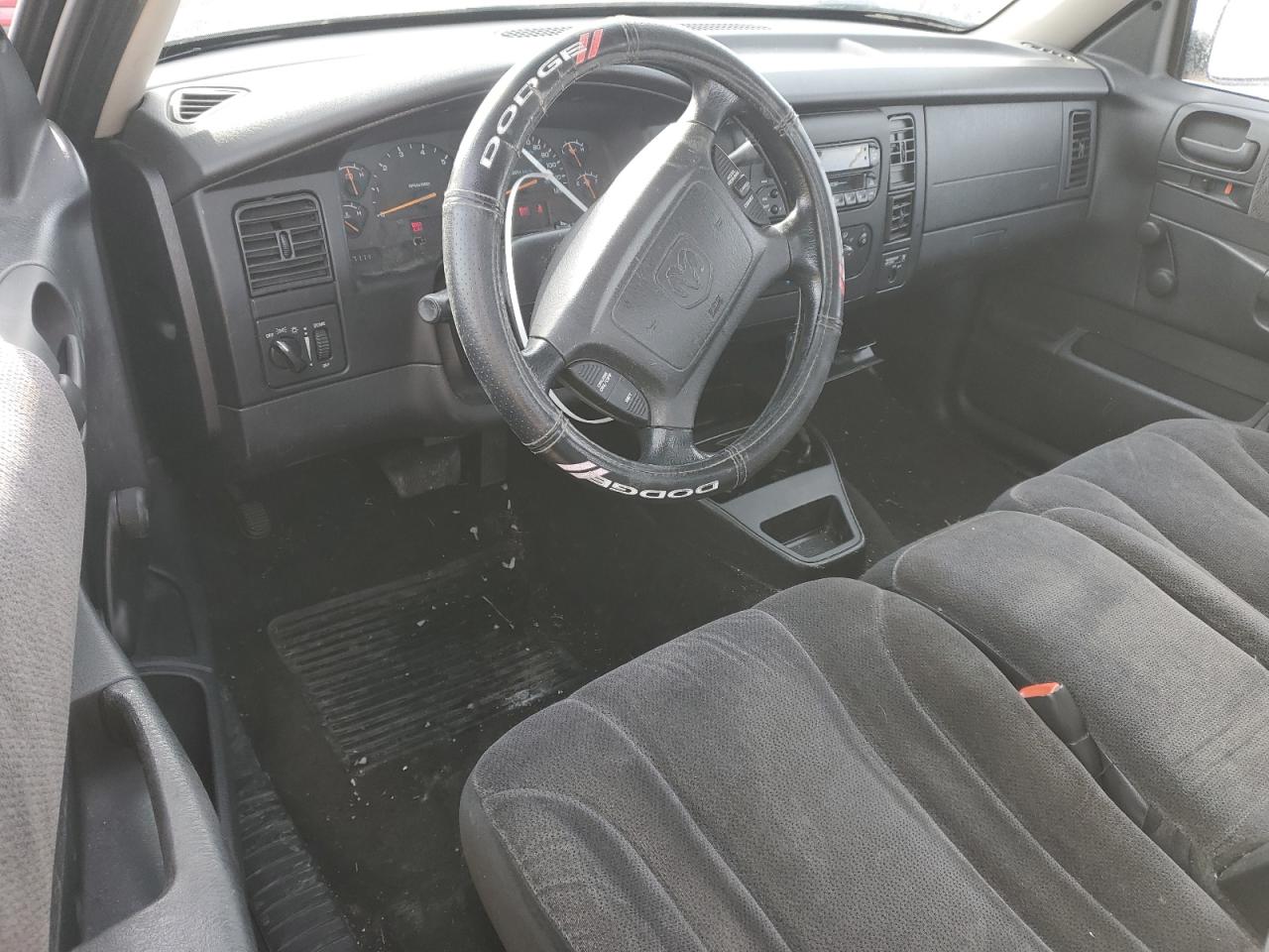 2001 Dodge Dakota - Image 8