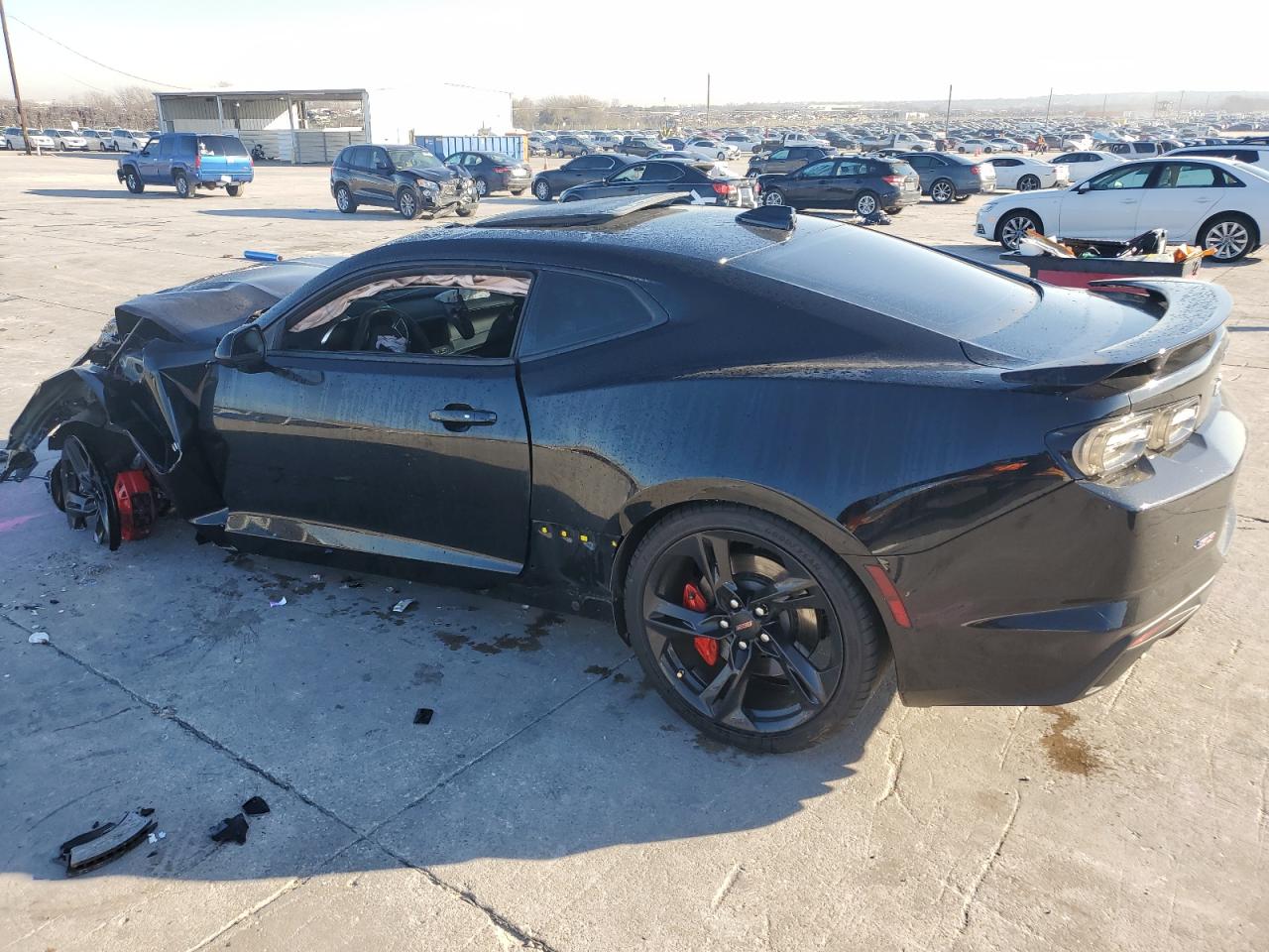 2022 Chevrolet Camaro - Image 2