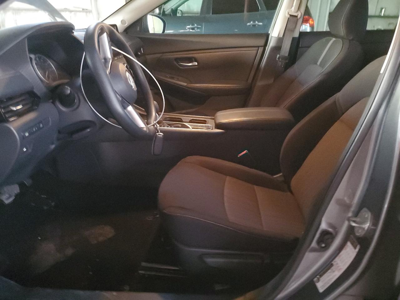 2024 Nissan Sentra - Image 7