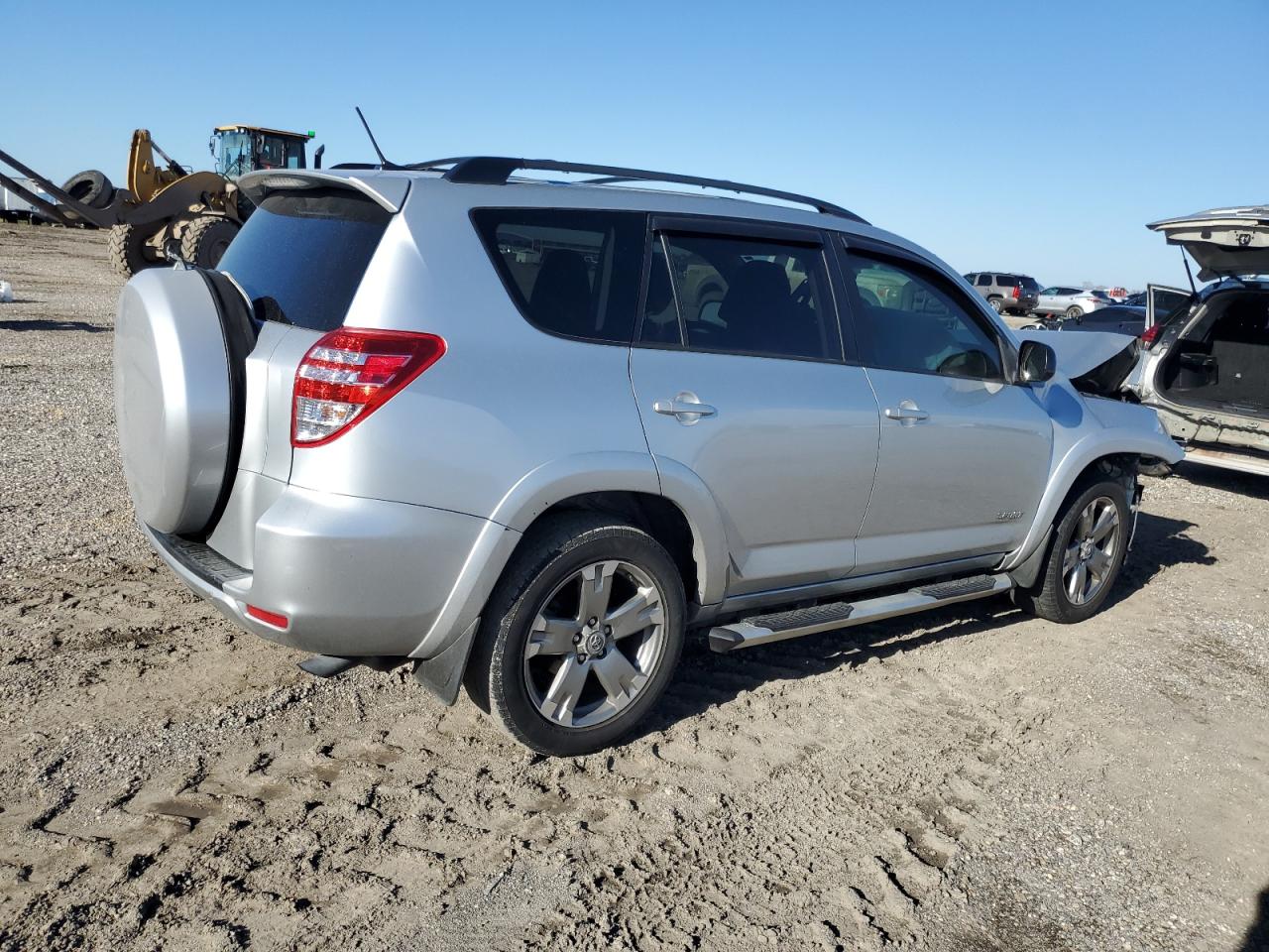 2011 Toyota RAV 4 - Image 3