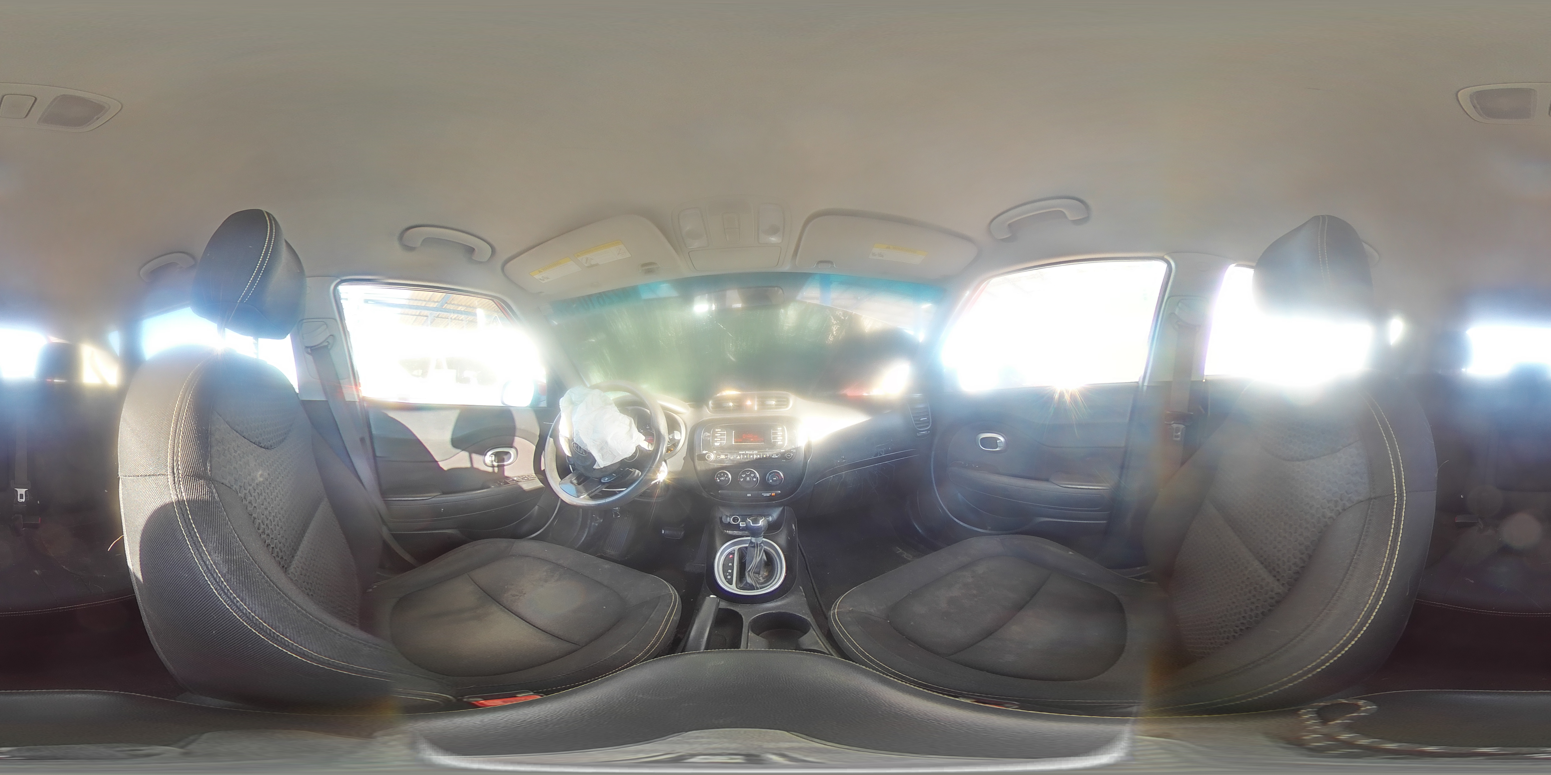 2015 Kia Soul - Image 13