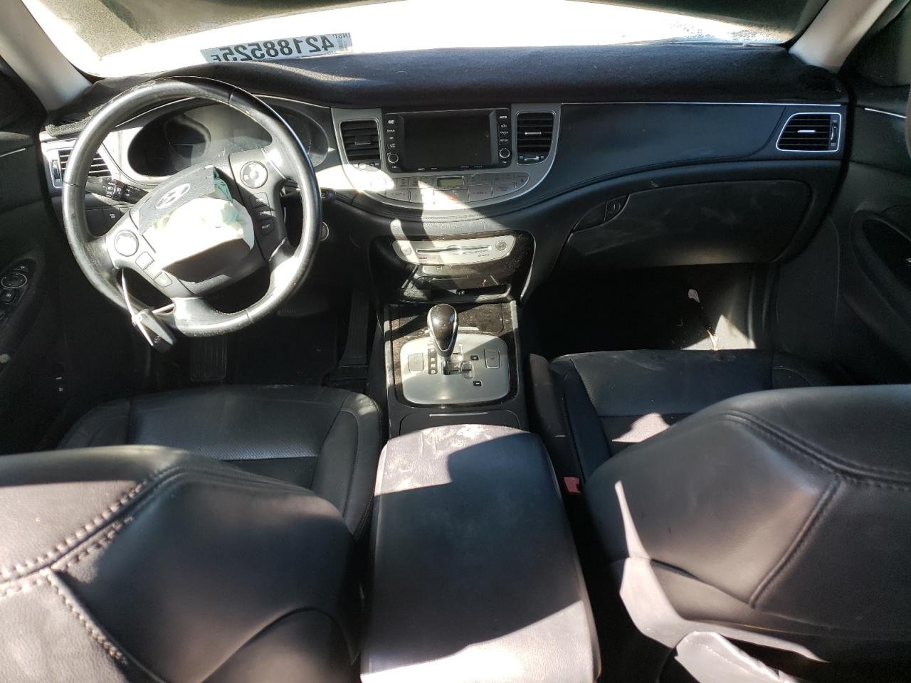 2012 Hyundai Genesis - Image 8