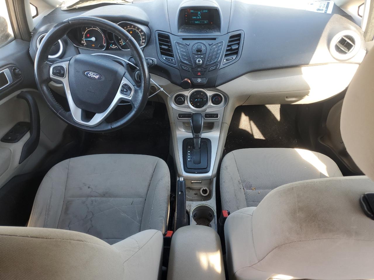 2014 Ford Fiesta - Image 8