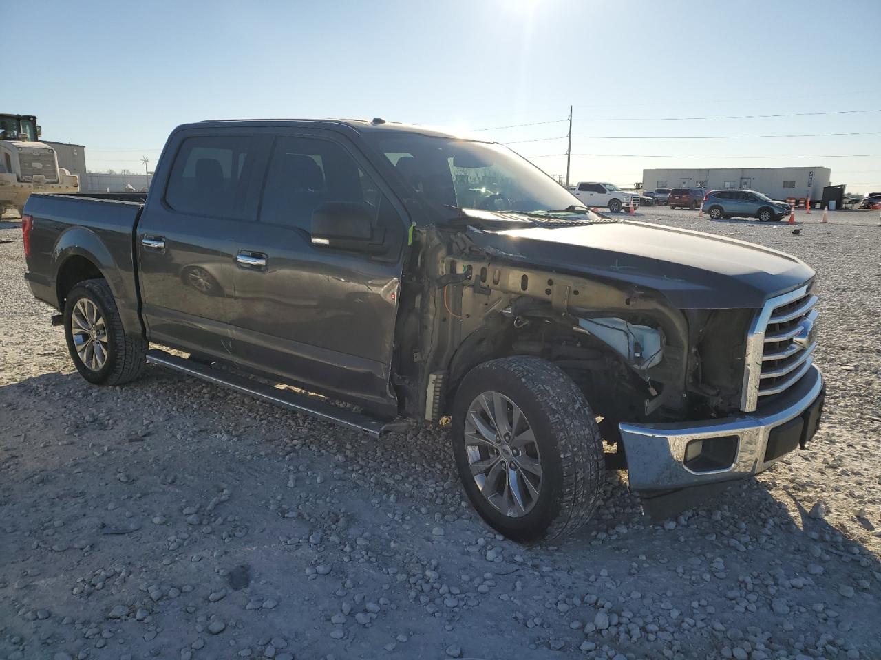 2017 Ford F-150 - Image 4