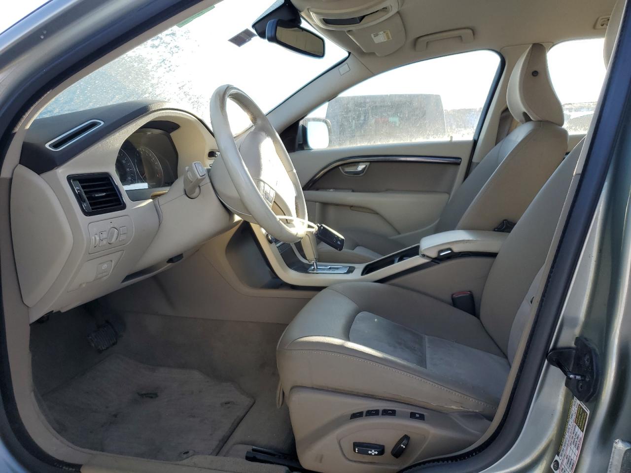 2008 Volvo XC70 - Image 7